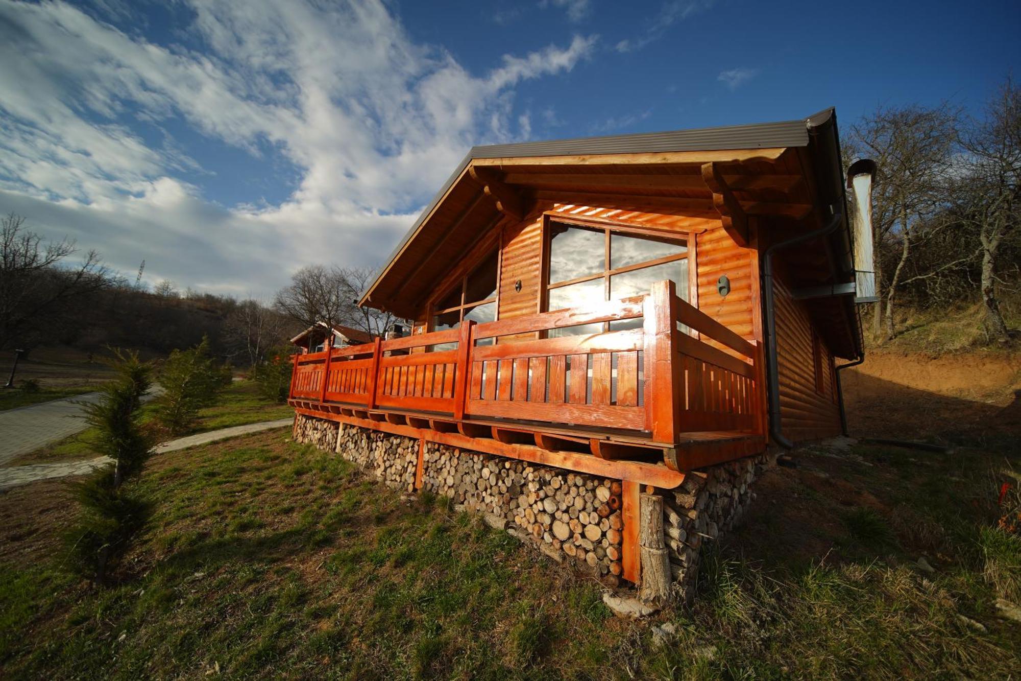 Bioland Villa'S Novoberdo Bagian luar foto